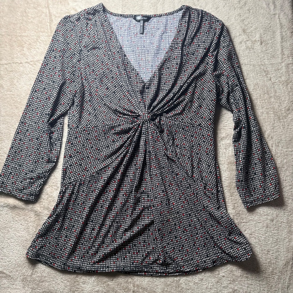 Daisy Fuentes‎ Women V-Neck Twist Front Geometric Dot Top  M y2K office layering